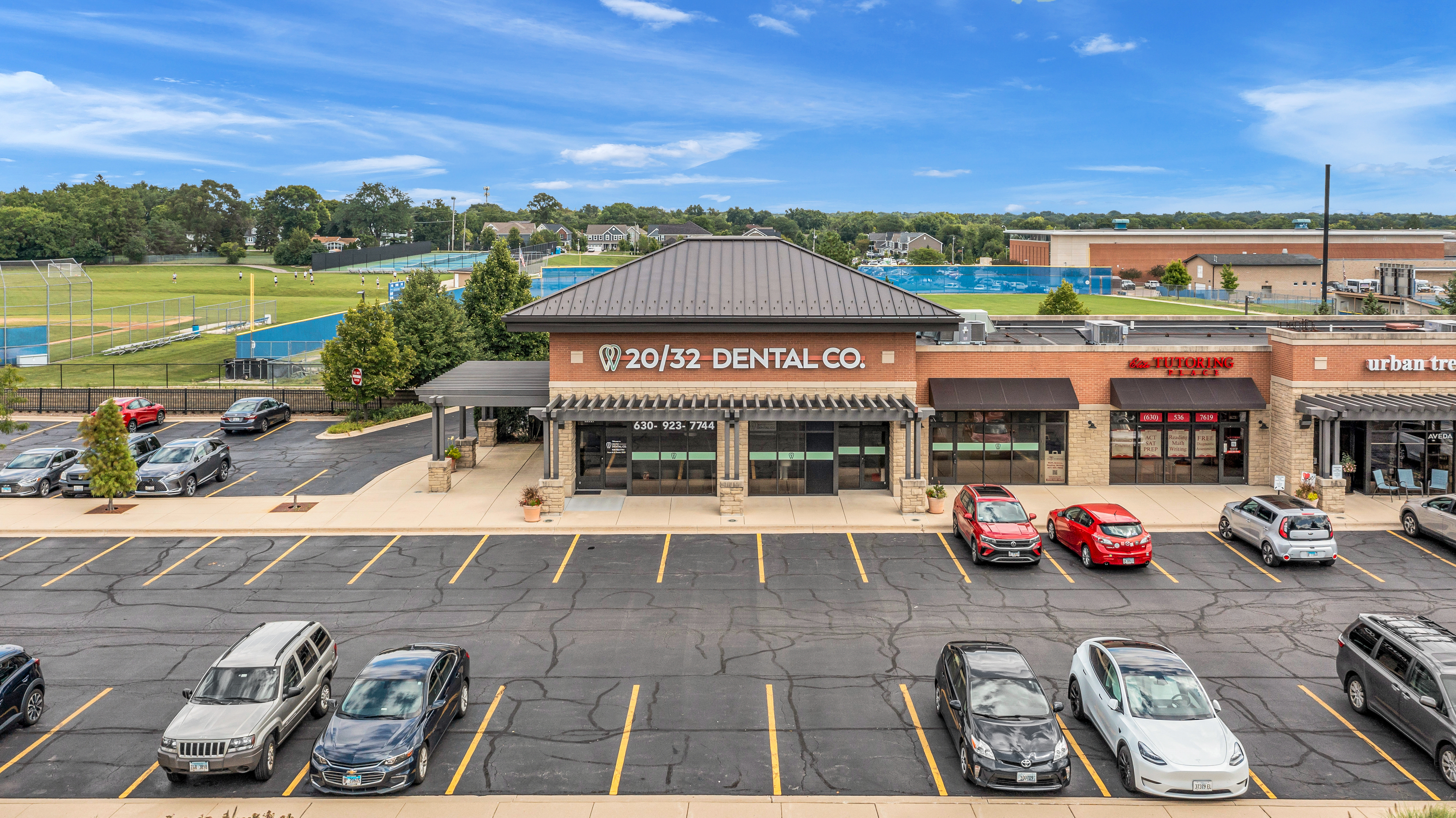 20/32 Dental Co. office front exterior