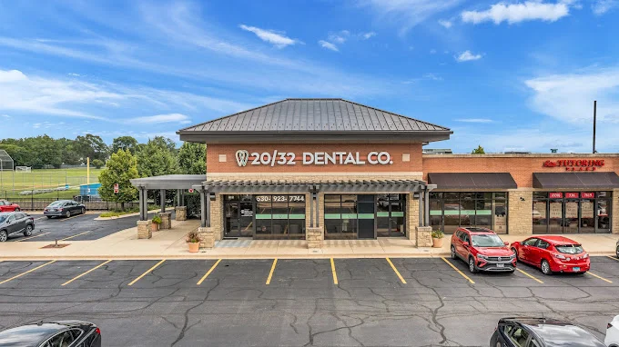 Dental office exterior view